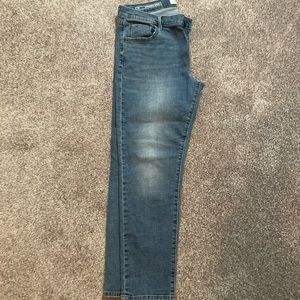 Woman’s Jeans